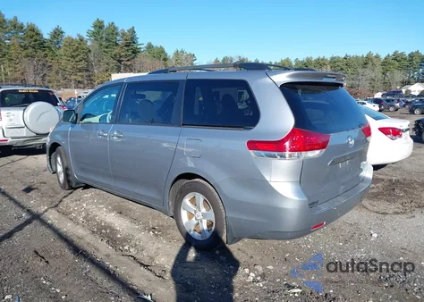 2011 Toyota Sienna Le V6 из США, поврежденный, VIN 5TDKK3DC5BS124015